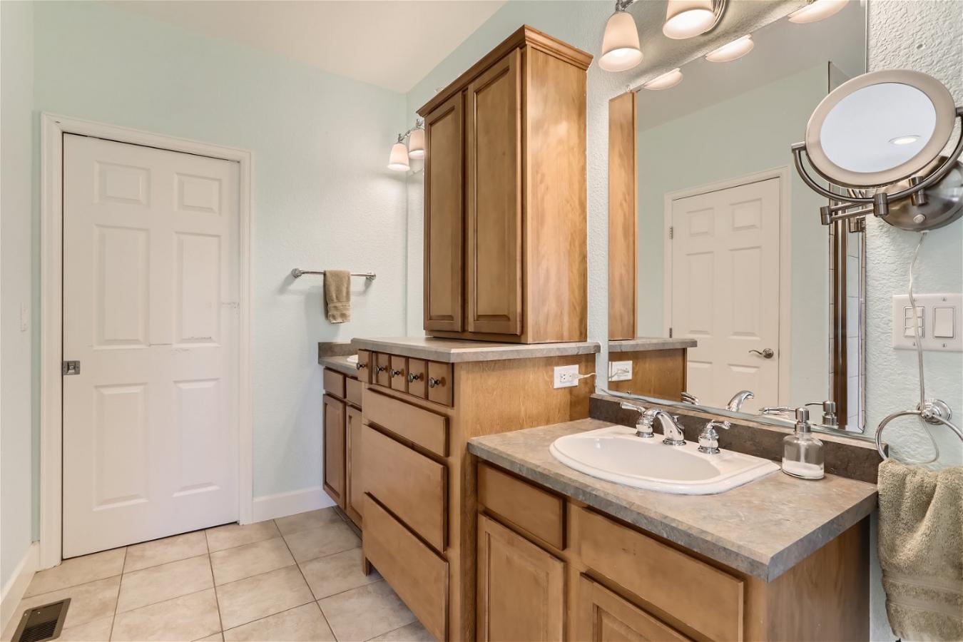13326 Kuehster Road, Littleton, CO, 80127, United States, 5 Bedrooms Bedrooms, ,3 BathroomsBathrooms,Residential,For Sale,13326 Kuehster Road,1268213
