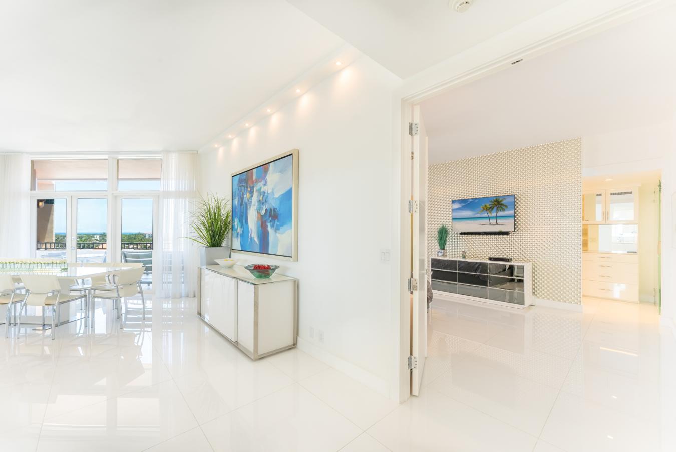 300 SE 5th Avenue, Boca Raton, Florida, 33432, United States, 2 Bedrooms Bedrooms, ,3 BathroomsBathrooms,Residential,For Sale,300 SE 5th Avenue,1270698