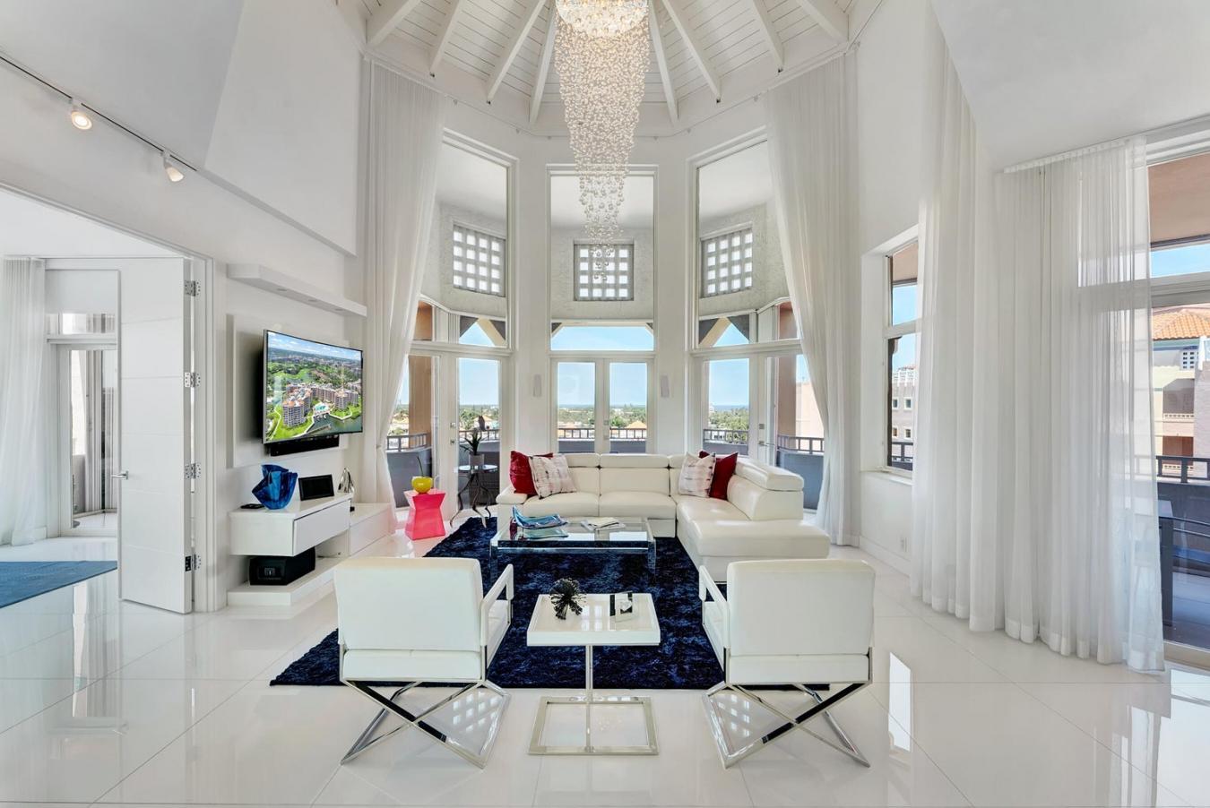 300 SE 5th Avenue, Boca Raton, Florida, 33432, United States, 2 Bedrooms Bedrooms, ,3 BathroomsBathrooms,Residential,For Sale,300 SE 5th Avenue,1270698