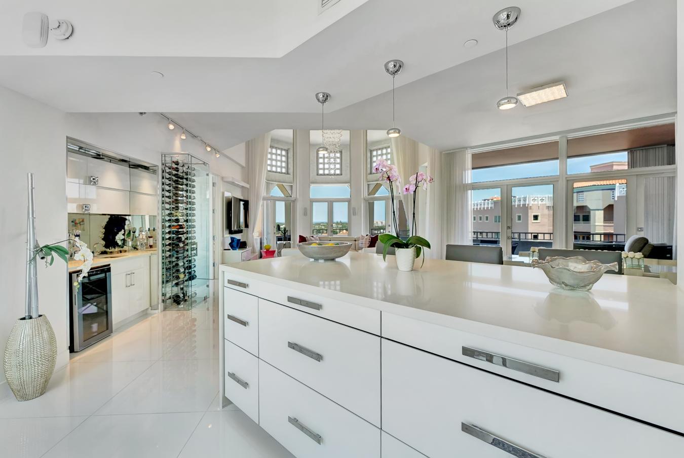 300 SE 5th Avenue, Boca Raton, Florida, 33432, United States, 2 Bedrooms Bedrooms, ,3 BathroomsBathrooms,Residential,For Sale,300 SE 5th Avenue,1270698