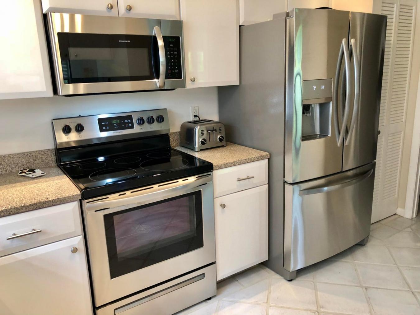 16713 Willow Creek Drive, Delray Beach, FL, 33484, United States, 2 Bedrooms Bedrooms, ,2 BathroomsBathrooms,Residential,For Sale,16713 Willow Creek Drive,RX10815337