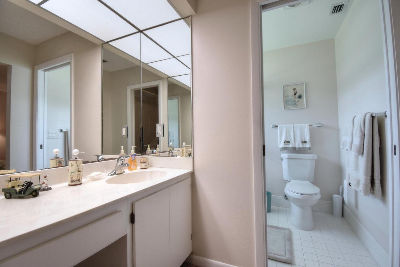 16713 Willow Creek Drive, Delray Beach, FL, 33484, United States, 2 Bedrooms Bedrooms, ,2 BathroomsBathrooms,Residential,For Sale,16713 Willow Creek Drive,RX10815337