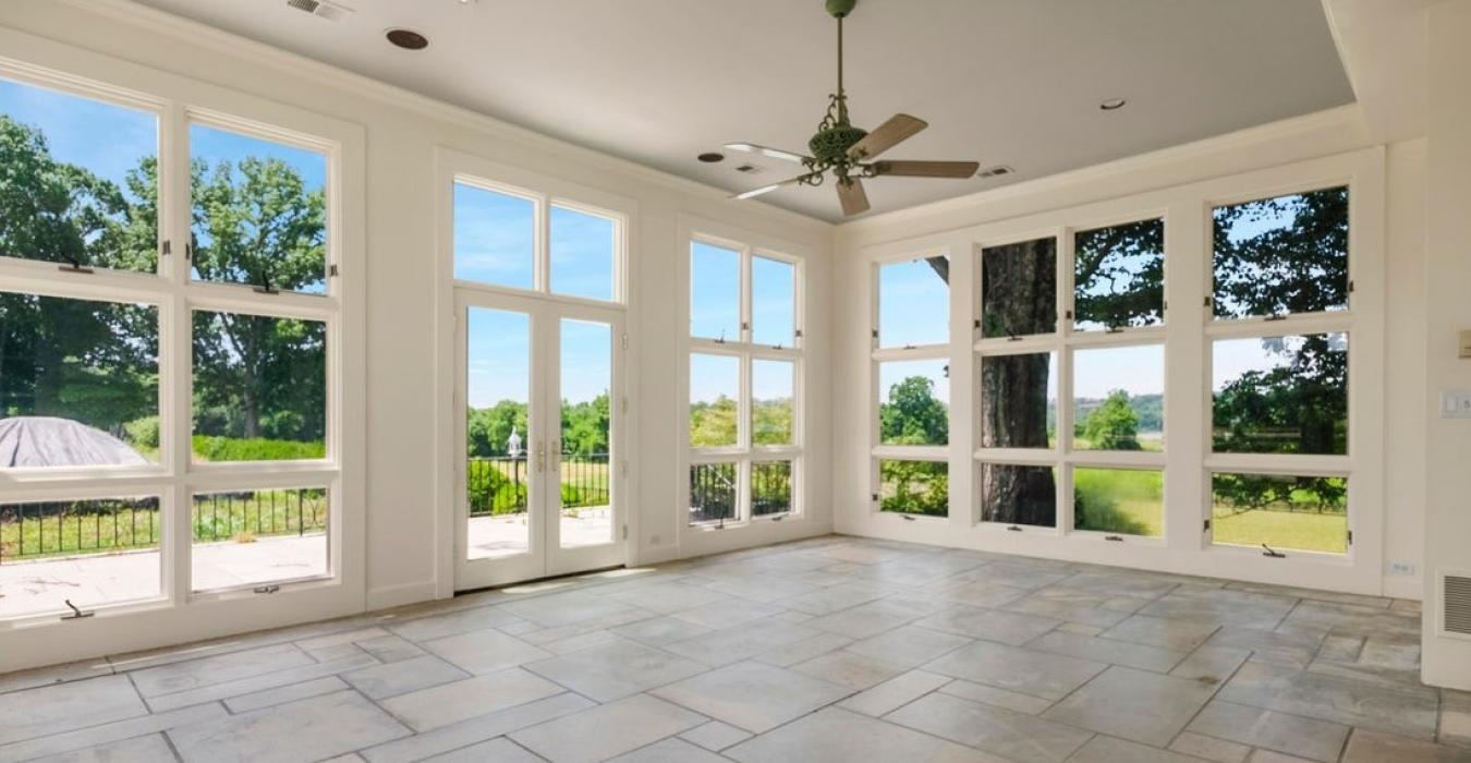 8234 Sutherland Farm Road, Prospect, KY, 40059, United States, 6 Bedrooms Bedrooms, ,4 BathroomsBathrooms,Residential,For Sale,8234 Sutherland Farm Road,1272624