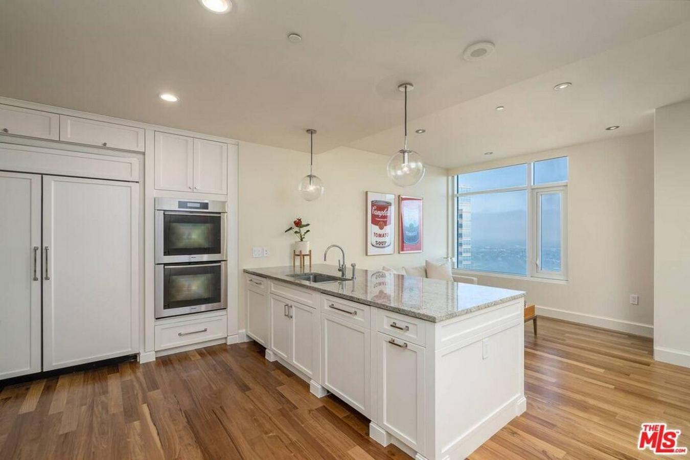 1 W Century Drive #35A, Los Angeles, CA, 90067, United States, 4 Bedrooms Bedrooms, ,6 BathroomsBathrooms,Residential,For Sale,1 W Century Drive #35A,1272623