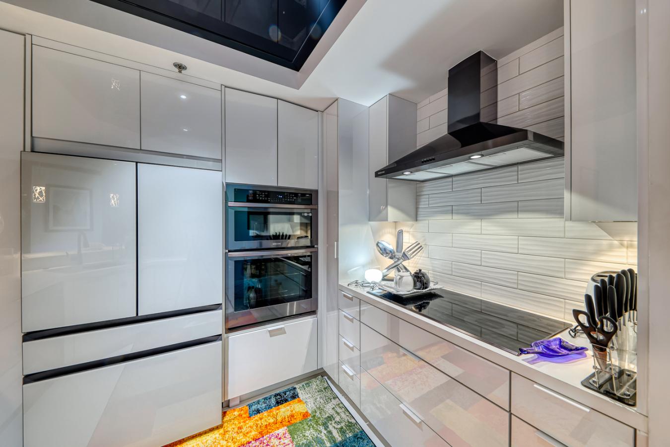 2700 Las Vegas Boulevard, Las Vegas, NV, 89109, United States, 2 Bedrooms Bedrooms, ,2 BathroomsBathrooms,Residential,For Sale,2700 Las Vegas Boulevard,1274223
