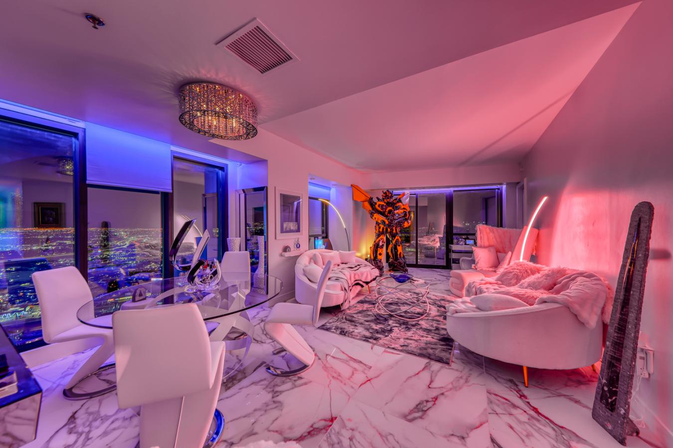 2700 Las Vegas Boulevard, Las Vegas, NV, 89109, United States, 2 Bedrooms Bedrooms, ,2 BathroomsBathrooms,Residential,For Sale,2700 Las Vegas Boulevard,1274223