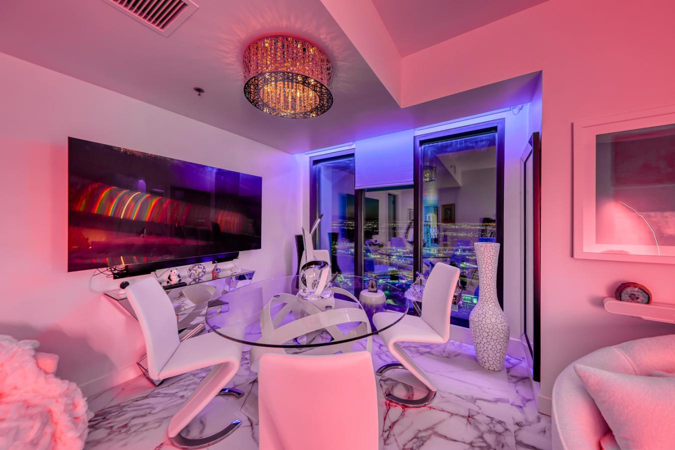 2700 Las Vegas Boulevard, Las Vegas, NV, 89109, United States, 2 Bedrooms Bedrooms, ,2 BathroomsBathrooms,Residential,For Sale,2700 Las Vegas Boulevard,1274223