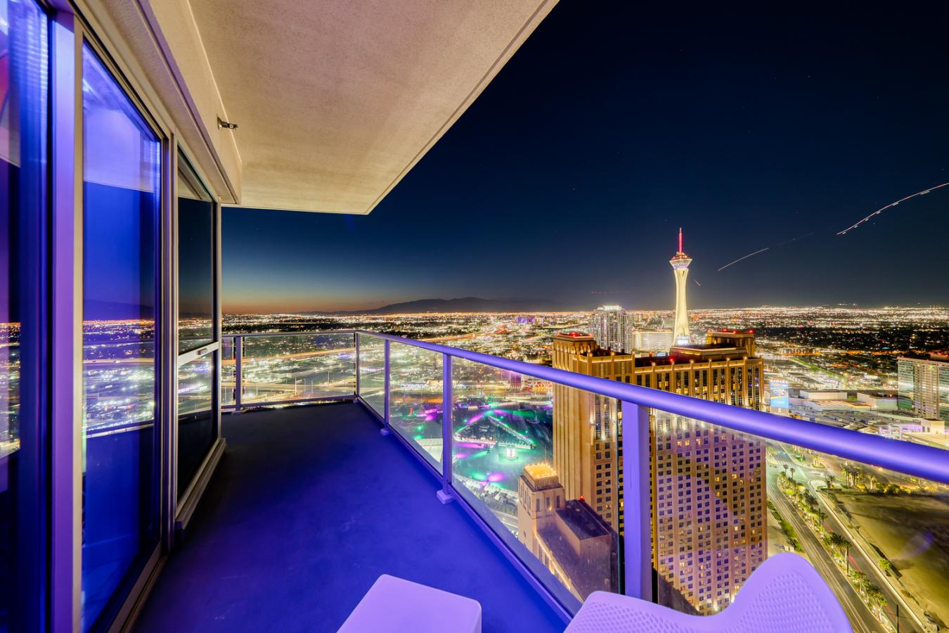 2700 Las Vegas Boulevard, Las Vegas, NV, 89109, United States, 2 Bedrooms Bedrooms, ,2 BathroomsBathrooms,Residential,For Sale,2700 Las Vegas Boulevard,1274223