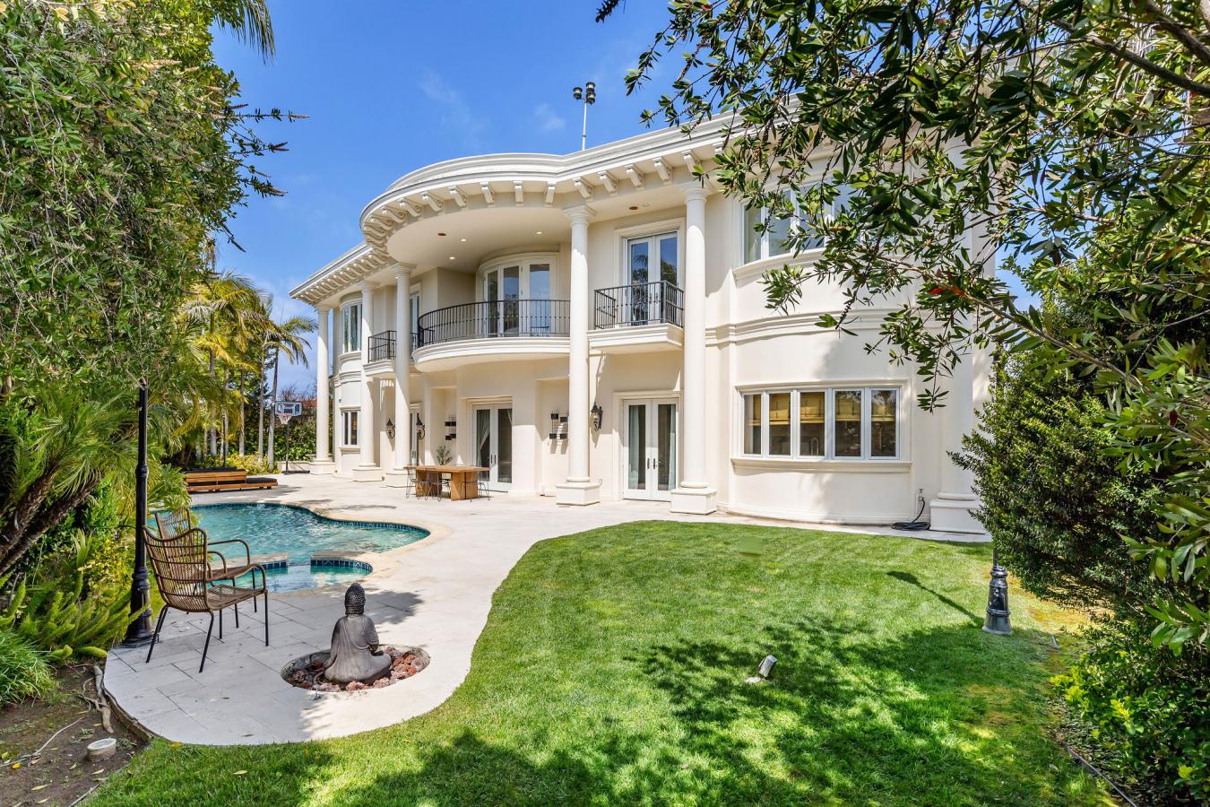 2229 Summitridge Drive, Beverly Hill, CA, 90210, United States, 6 Bedrooms Bedrooms, ,8 BathroomsBathrooms,Residential,For Sale,2229 Summitridge Drive,1278392
