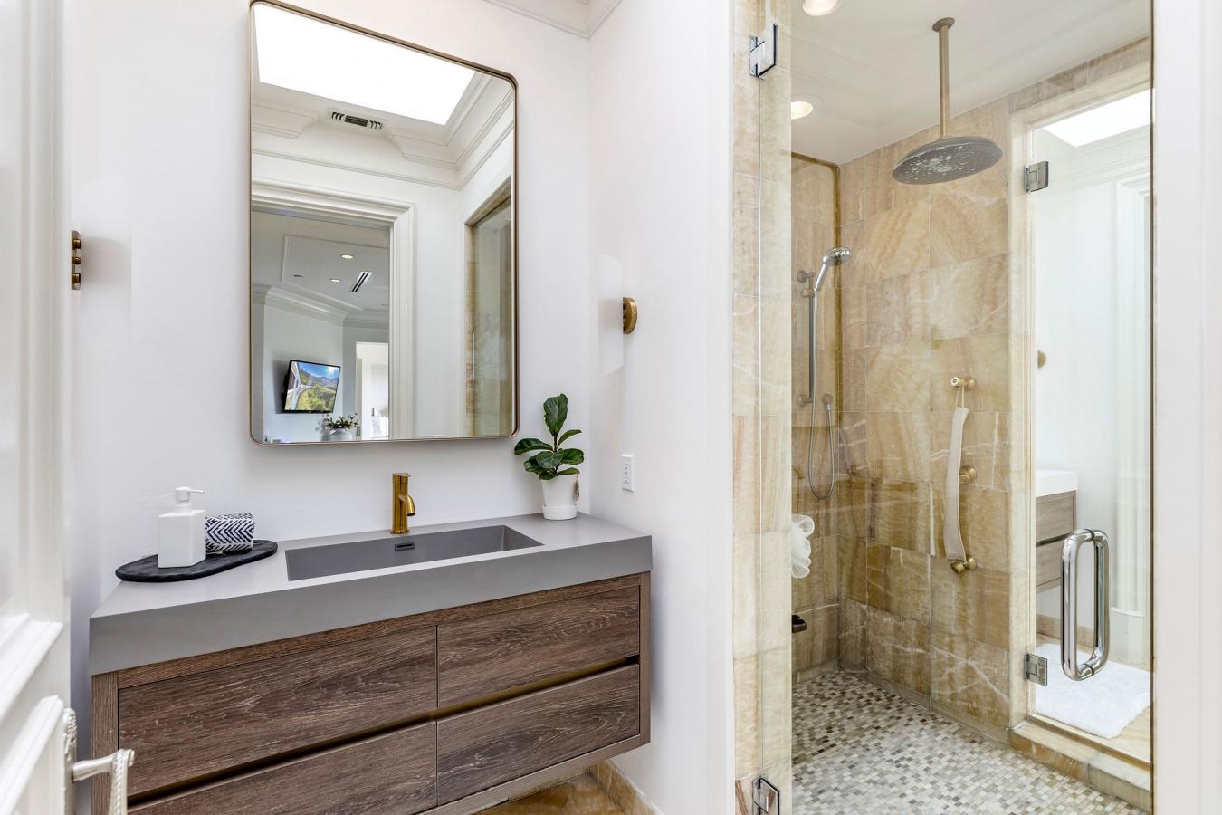 2229 Summitridge Drive, Beverly Hill, CA, 90210, United States, 6 Bedrooms Bedrooms, ,8 BathroomsBathrooms,Residential,For Sale,2229 Summitridge Drive,1278392