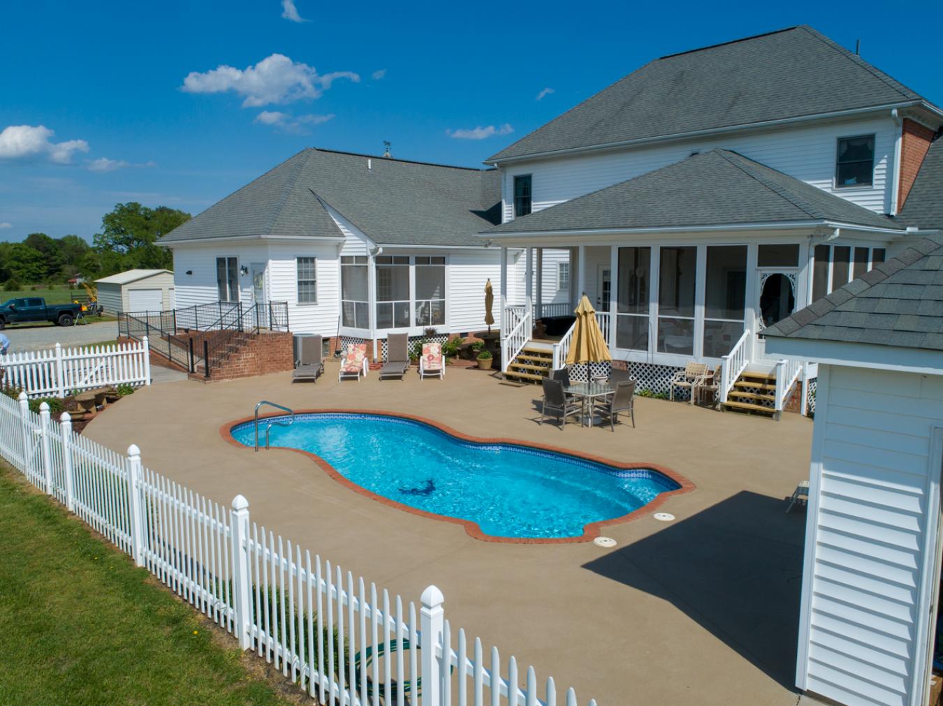 2842 Goodes Ferry Road, South Hill, Virginia, 23970, United States, 4 Bedrooms Bedrooms, ,4 BathroomsBathrooms,Residential,For Sale,2842 Goodes Ferry Road,1280519