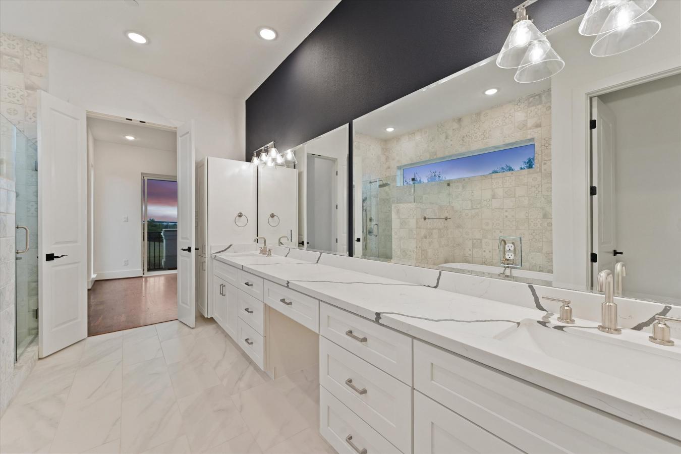 615 N Live Oak, Houston, Texas, 77003, United States, 4 Bedrooms Bedrooms, ,4 BathroomsBathrooms,Residential,For Sale,615 N Live Oak,1280508