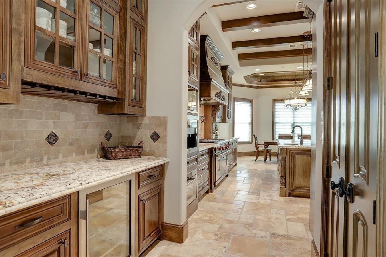 4943 Glenmeadow Drive, Houston, TX, 77096, United States, 6 Bedrooms Bedrooms, ,6 BathroomsBathrooms,Residential,For Sale,4943 Glenmeadow Drive,1282307