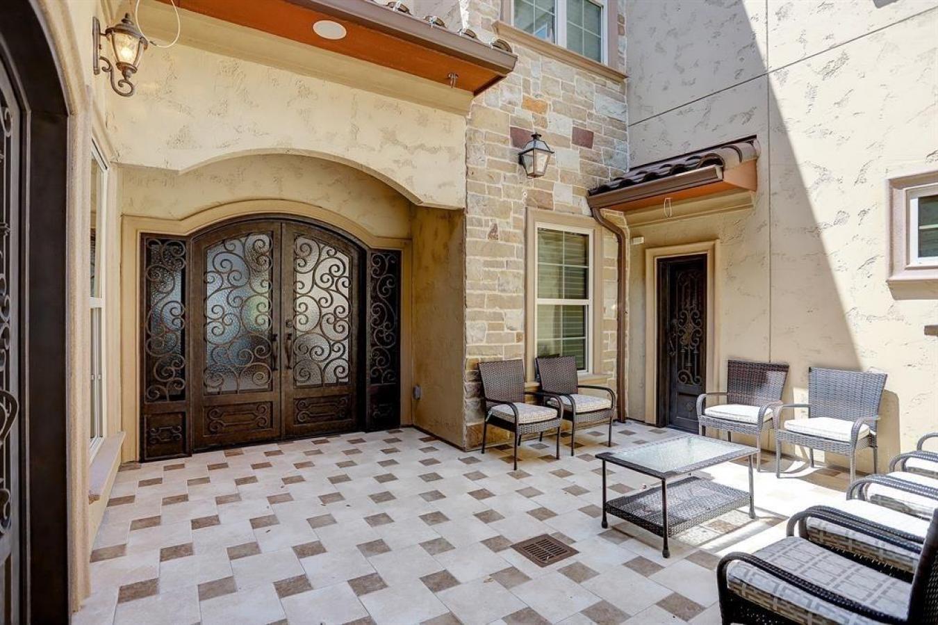 4943 Glenmeadow Drive, Houston, TX, 77096, United States, 6 Bedrooms Bedrooms, ,6 BathroomsBathrooms,Residential,For Sale,4943 Glenmeadow Drive,1282307