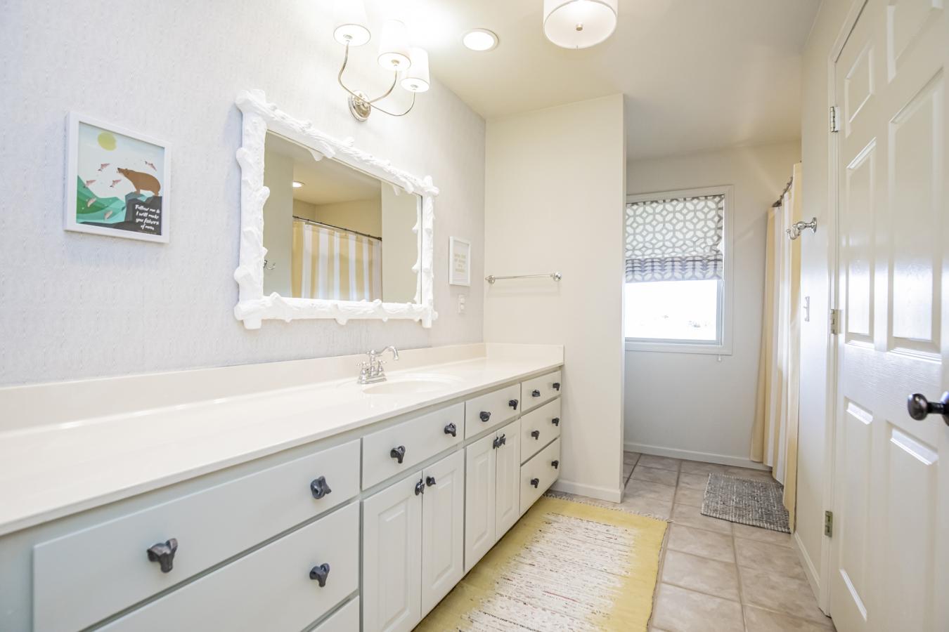 19713 Pummill Road, Fayetteville, Arkansas, United States, 6 Bedrooms Bedrooms, ,6 BathroomsBathrooms,Residential,For Sale,19713 Pummill Road,1282297