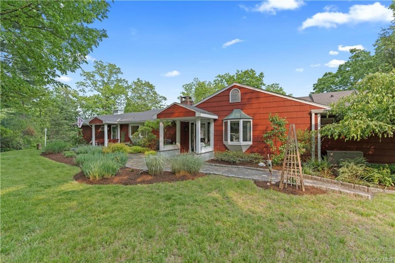 12 Horseshoe Hill Road, Pound Ridge, New York, 10576, United States, 3 Bedrooms Bedrooms, ,-1 BathroomBathrooms,Residential,For Sale,12 Horseshoe Hill Road,1283024