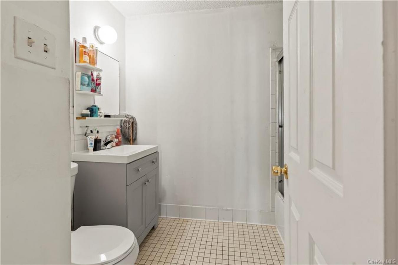 412 E 143rd Street, Bronx, NY, 10454, United States, 6 Bedrooms Bedrooms, ,4 BathroomsBathrooms,Residential,For Sale,412 E 143rd Street,1283023