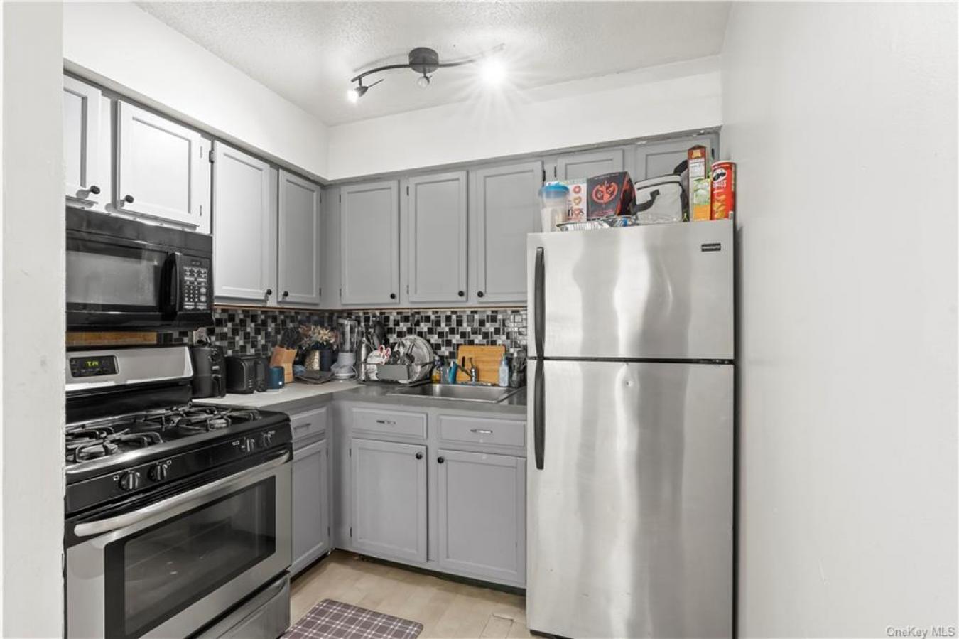 412 E 143rd Street, Bronx, NY, 10454, United States, 6 Bedrooms Bedrooms, ,4 BathroomsBathrooms,Residential,For Sale,412 E 143rd Street,1283023