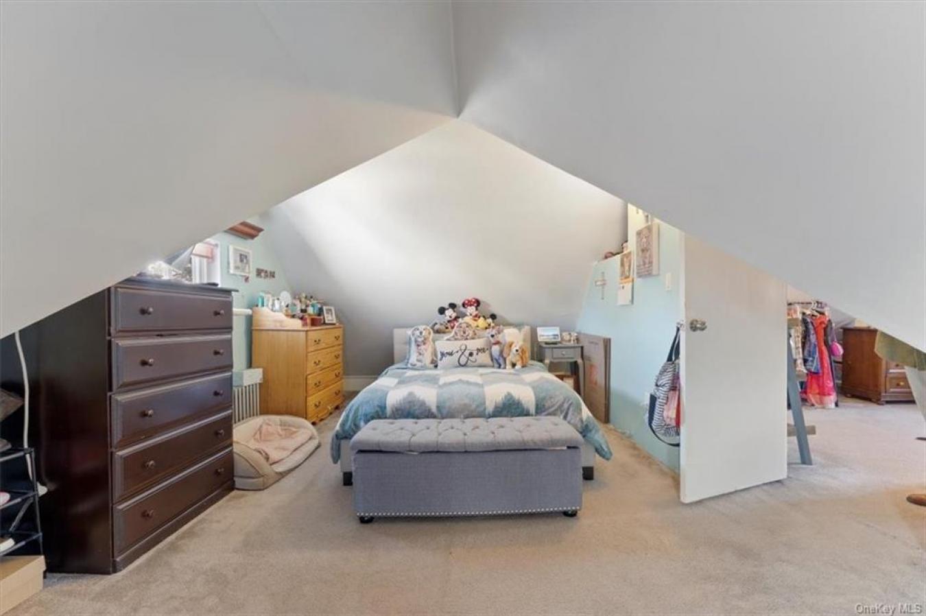 1486 Saint Lawrence Avenue, Bronx, NY, 10460, United States, 5 Bedrooms Bedrooms, ,2 BathroomsBathrooms,Residential,For Sale,1486 Saint Lawrence Avenue,1283022
