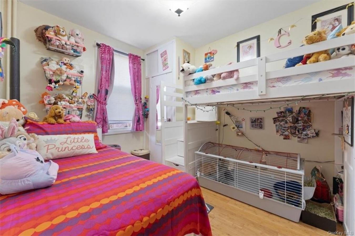 1486 Saint Lawrence Avenue, Bronx, NY, 10460, United States, 5 Bedrooms Bedrooms, ,2 BathroomsBathrooms,Residential,For Sale,1486 Saint Lawrence Avenue,1283022