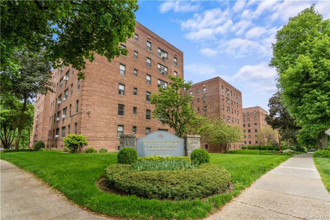 485 E Lincoln Avenue # 109, Mount Vernon, NY, 10552, United States, 1 Bedroom Bedrooms, ,1 BathroomBathrooms,Residential,For Sale,485 E Lincoln Avenue # 109,75815