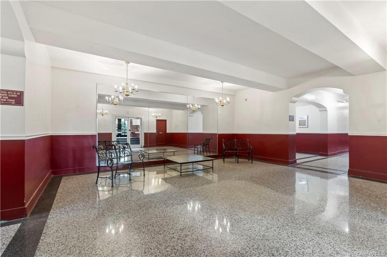 465 E Lincoln Avenue # 403, Mount Vernon, NY, 10552, United States, 2 Bedrooms Bedrooms, ,1 BathroomBathrooms,Residential,For Sale,465 E Lincoln Avenue # 403,75816