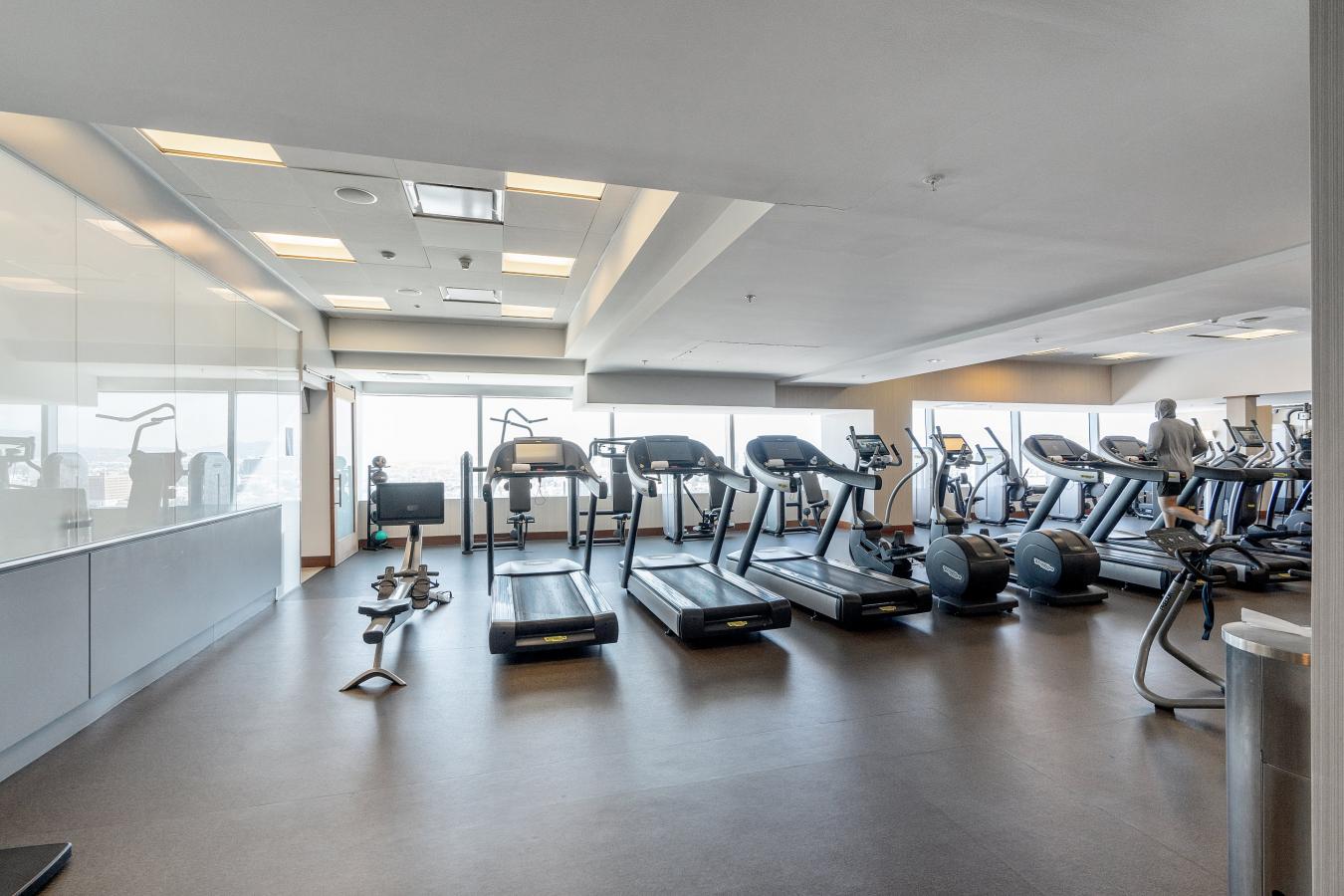900 W. Olympic Boulevard, Los Angeles, CA, 90015, United States, 3 Bedrooms Bedrooms, ,3 BathroomsBathrooms,Residential,For Sale,900 W. Olympic Boulevard,1285525