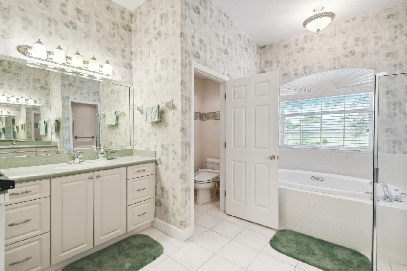 304 Lochen Circle SE, Winter Haven, FL, 33884, United States, 4 Bedrooms Bedrooms, ,3 BathroomsBathrooms,Residential,For Sale,304 Lochen Circle SE,1293184