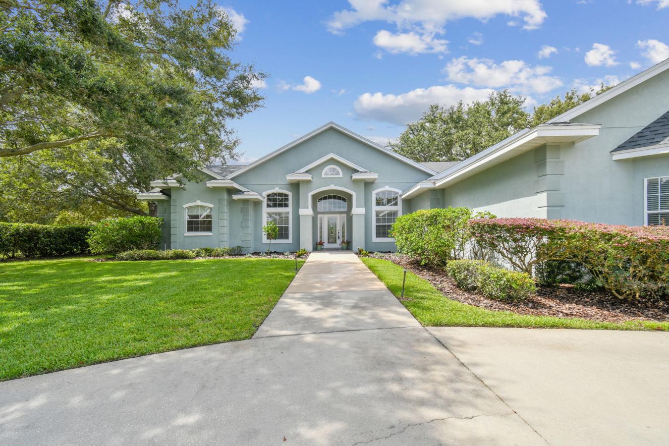 304 Lochen Circle SE, Winter Haven, FL, 33884, United States, 4 Bedrooms Bedrooms, ,3 BathroomsBathrooms,Residential,For Sale,304 Lochen Circle SE,1293184