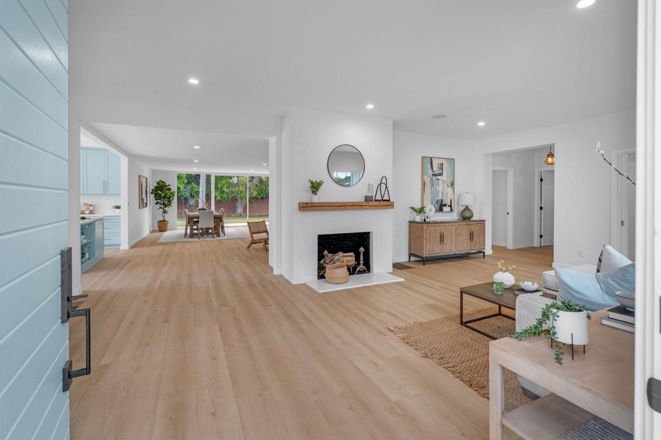 4160 Locust Avenue, Long Beach, CA, 90807, United States, 5 Bedrooms Bedrooms, ,5 BathroomsBathrooms,Residential,For Sale,4160 Locust Avenue,1289409