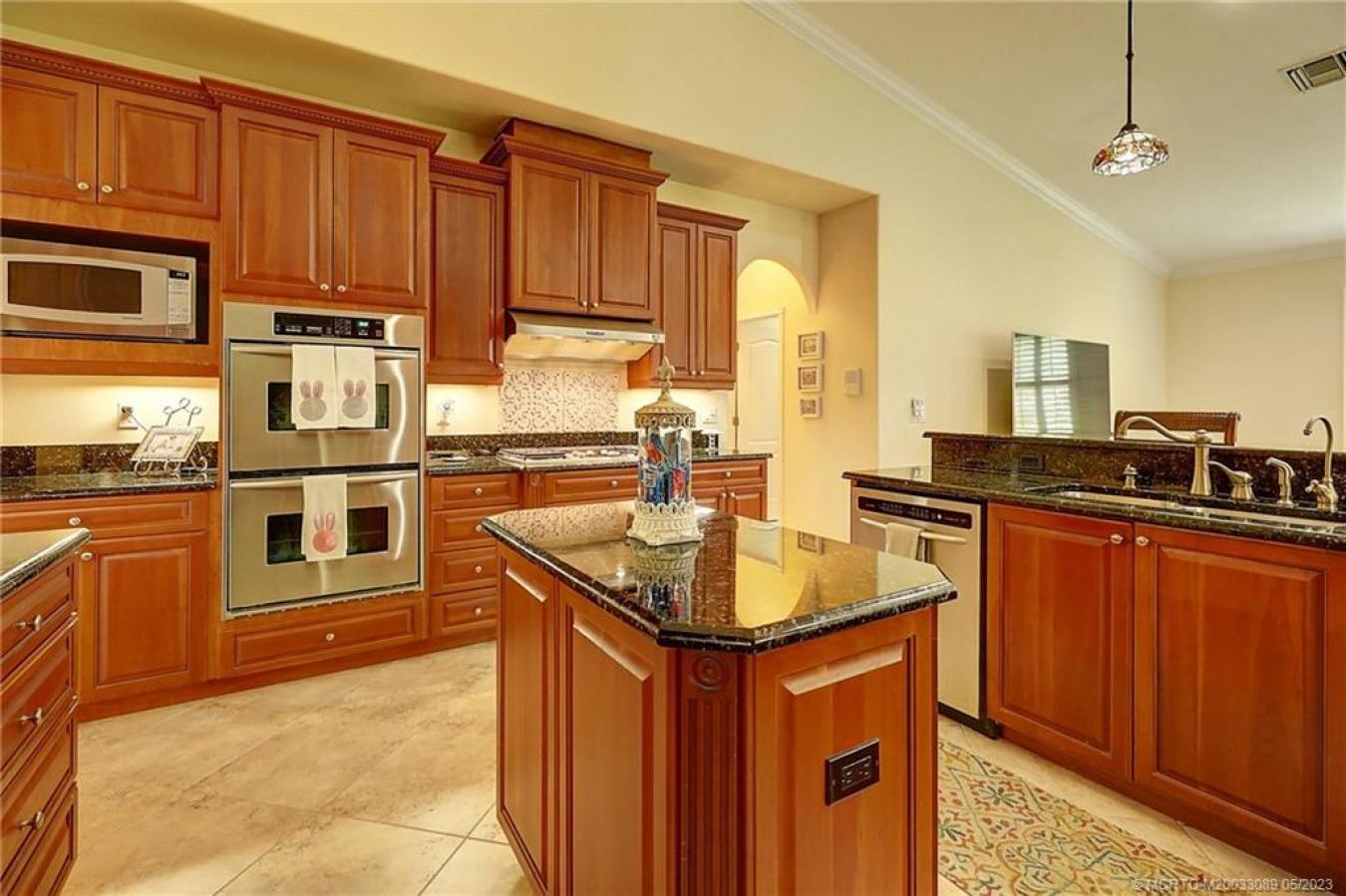 2800 Bent Pine Drive, Fort Pierce, FL, 34951, United States, 7 Bedrooms Bedrooms, ,5 BathroomsBathrooms,Residential,For Sale,2800 Bent Pine Drive,1289993
