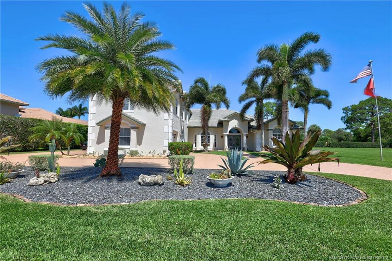 2800 Bent Pine Drive, Fort Pierce, FL, 34951, United States, 7 Bedrooms Bedrooms, ,5 BathroomsBathrooms,Residential,For Sale,2800 Bent Pine Drive,1289993