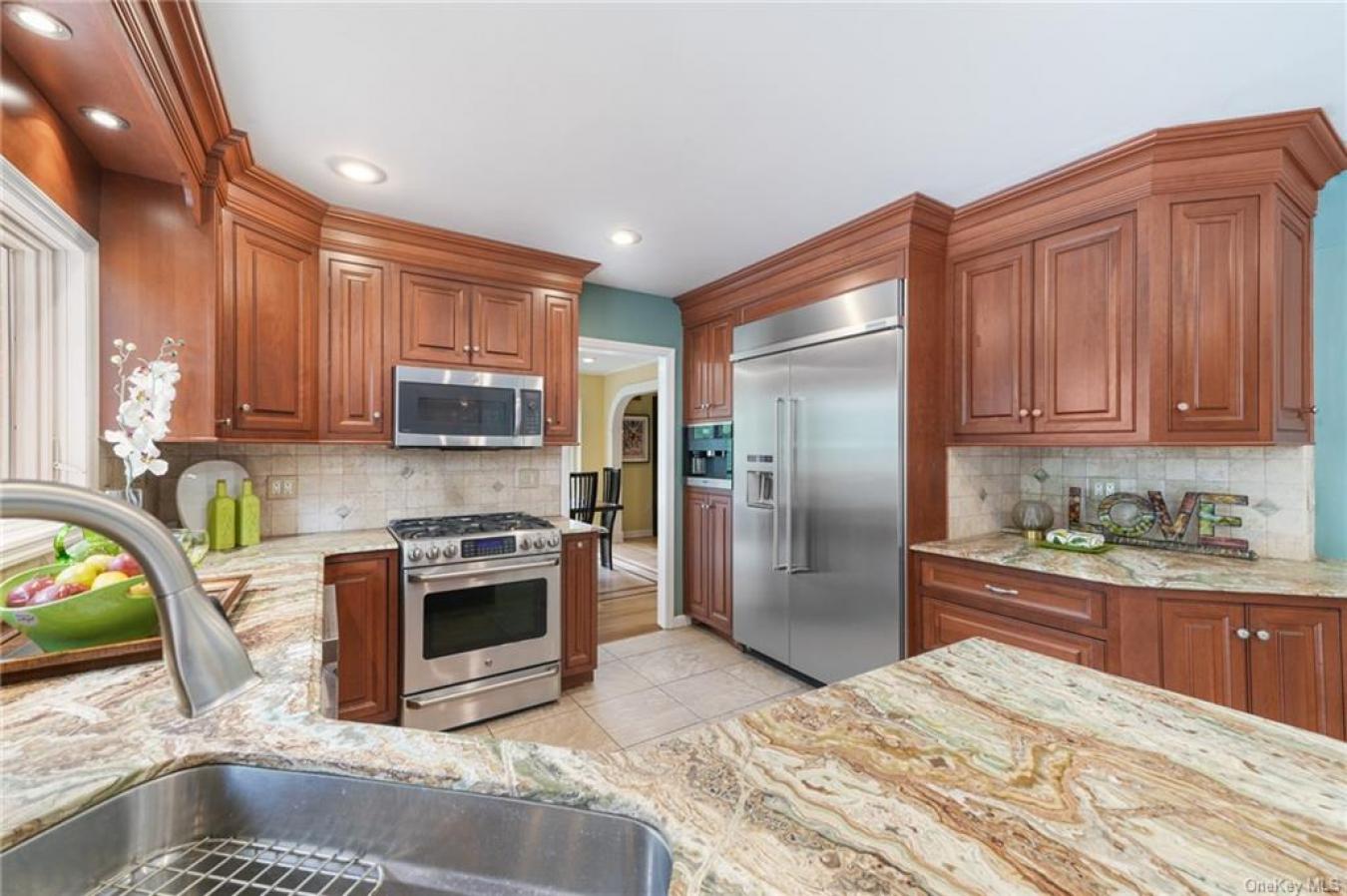 21 Orchard Circle, Ramapo, NY, 10901, United States, 4 Bedrooms Bedrooms, ,2 BathroomsBathrooms,Residential,For Sale,21 Orchard Circle,1295987