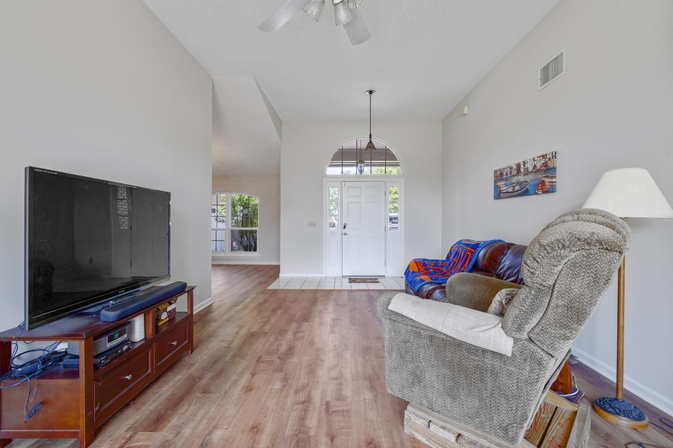 1991 Embers Court, Middleburg, FL, 32068, United States, 4 Bedrooms Bedrooms, ,2 BathroomsBathrooms,Residential,For Sale,1991 Embers Court,1230861