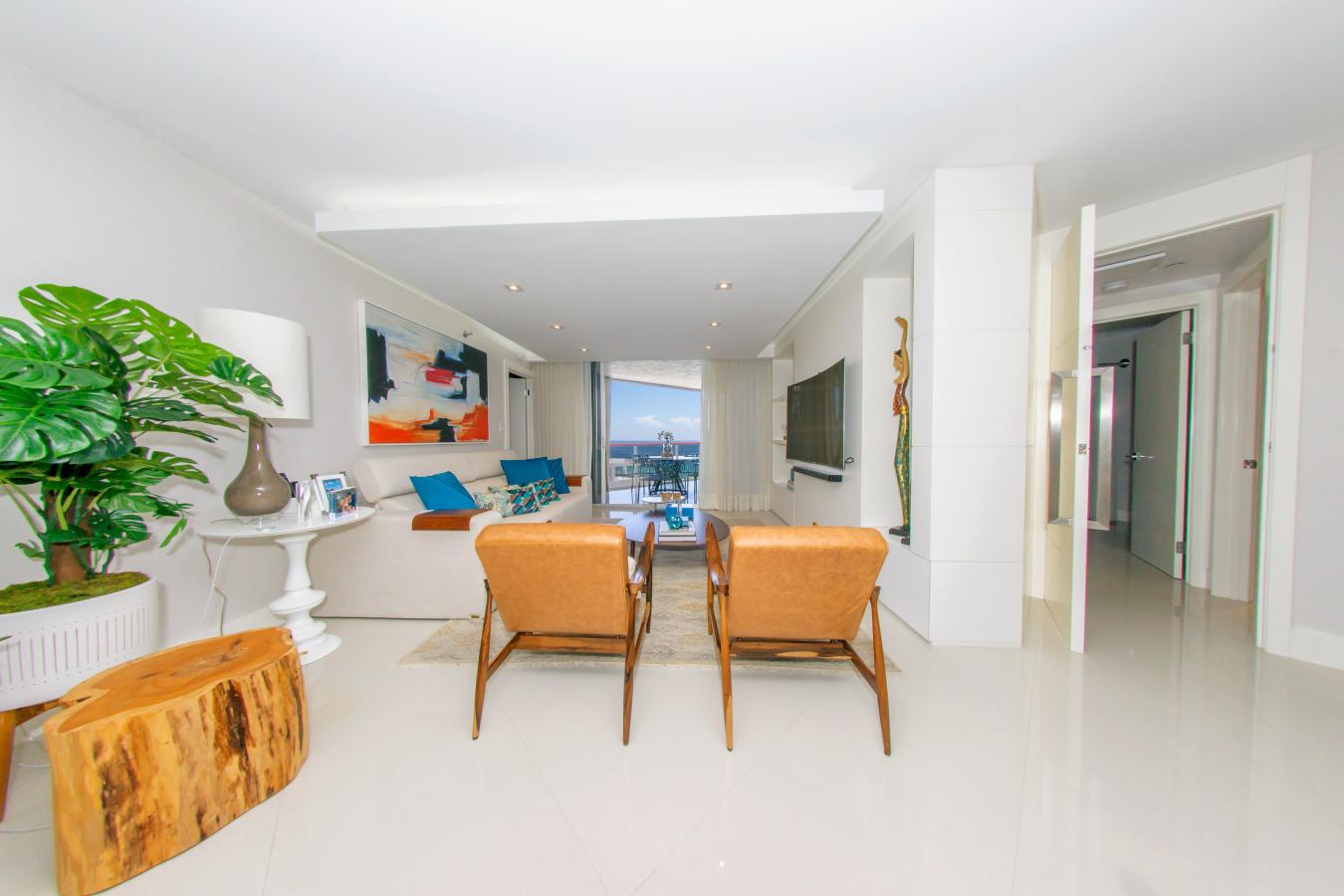 6767 Collins Avenue, MIAMI BEACH, FL, 33141, United States, 2 Bedrooms Bedrooms, ,2 BathroomsBathrooms,Residential,For Sale,6767 Collins Avenue,1301155