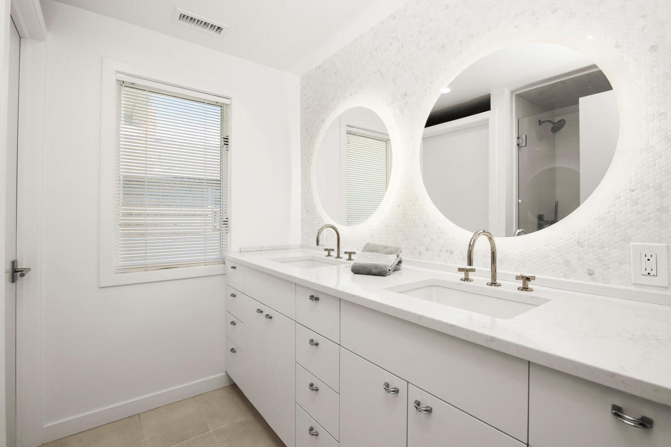 31 Soundview Drive, Westport, Connecticut, 06880, United States, 4 Bedrooms Bedrooms, ,4 BathroomsBathrooms,Residential,For Sale,31 Soundview Drive,1301736