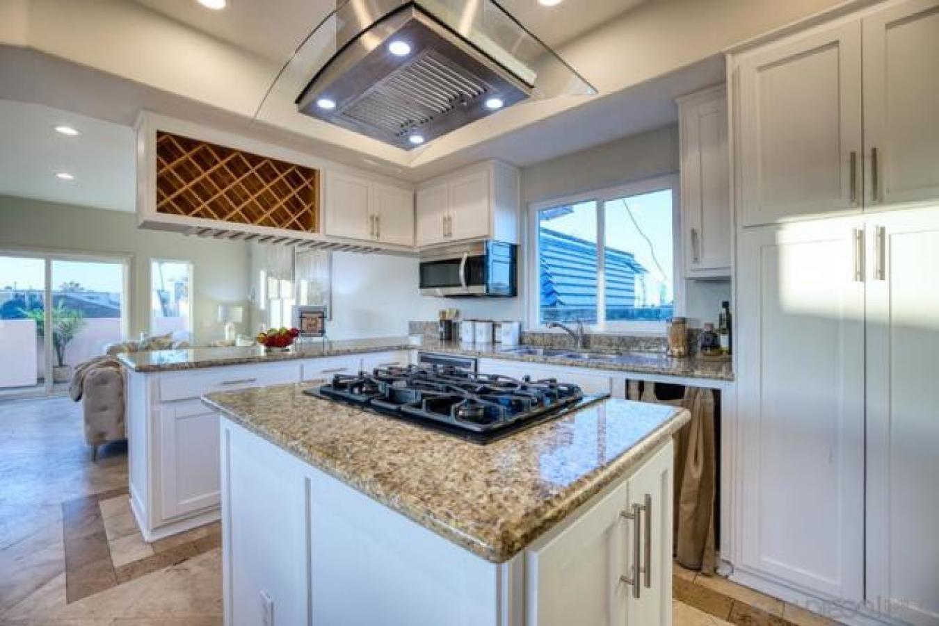 727 Ostend Court, San Diego, CA, 92109, United States, 3 Bedrooms Bedrooms, ,2 BathroomsBathrooms,Residential,For Sale,727 Ostend Court,1308301