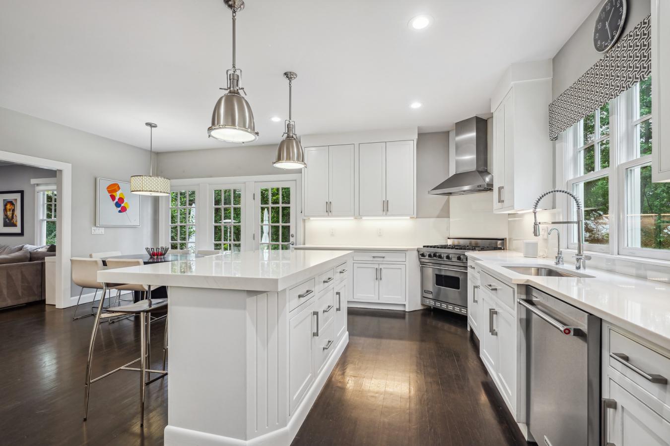 16 Tulip Lane, Short Hills, NJ, 07078, United States, 5 Bedrooms Bedrooms, ,4 BathroomsBathrooms,Residential,For Sale,16 Tulip Lane,1308284