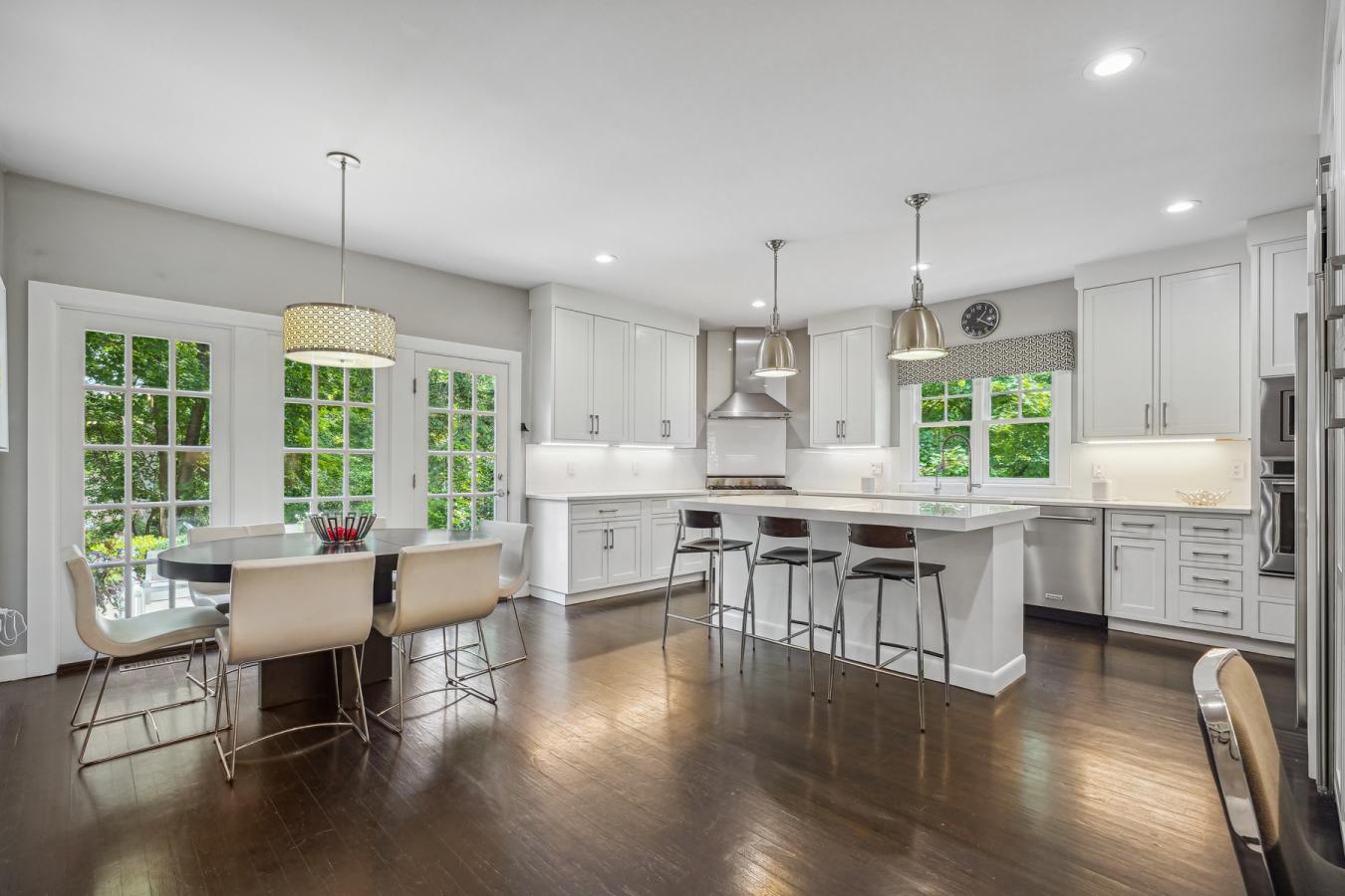 16 Tulip Lane, Short Hills, NJ, 07078, United States, 5 Bedrooms Bedrooms, ,4 BathroomsBathrooms,Residential,For Sale,16 Tulip Lane,1308284