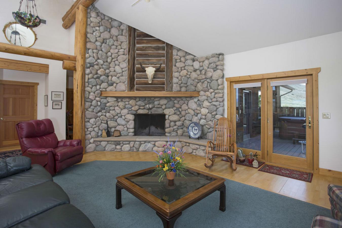 123 Lovers Lane, Belfry, MT, 59008, United States, 3 Bedrooms Bedrooms, ,2 BathroomsBathrooms,Residential,For Sale,123 Lovers Lane,1308267